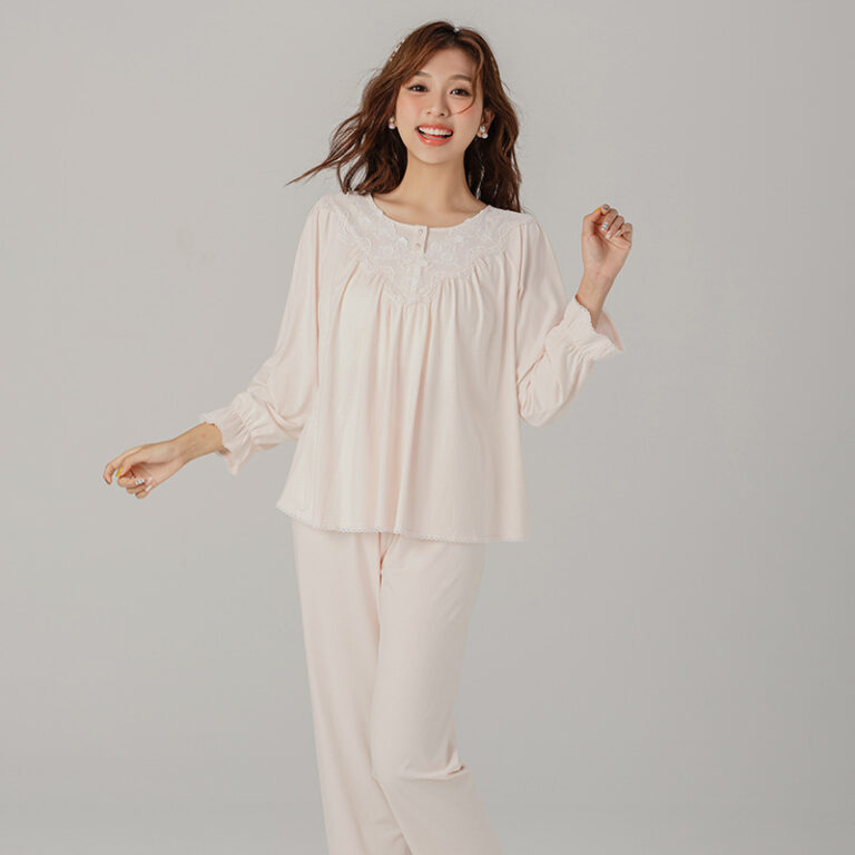 Women's Elegant Cream Lounge Set